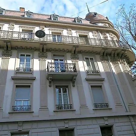 Bed and Breakfast Bienvenue Women Only Λωζάνη