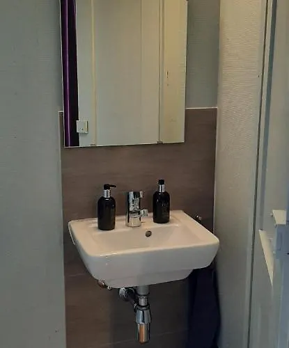 Bienvenue Women Only Alojamento de Acomodação e Pequeno-almoço Lausana